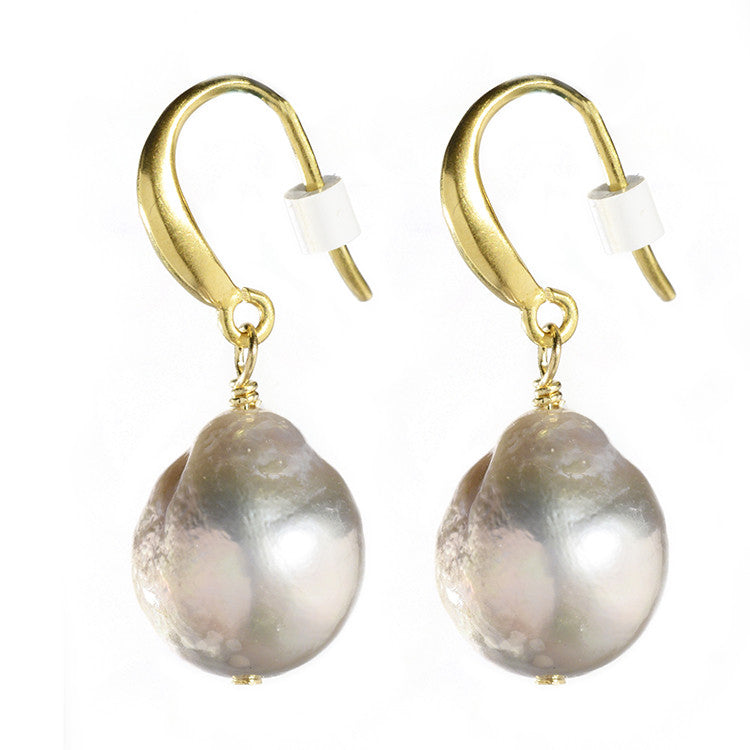 Baroque Pearl Earrings a.v.max