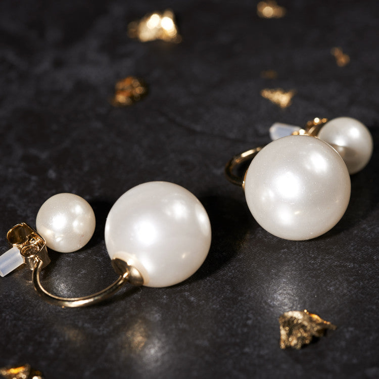 Pearl Suspension Earrings a.v.max 